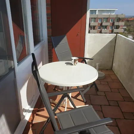 Διαμέρισμα Tief 10 7 *